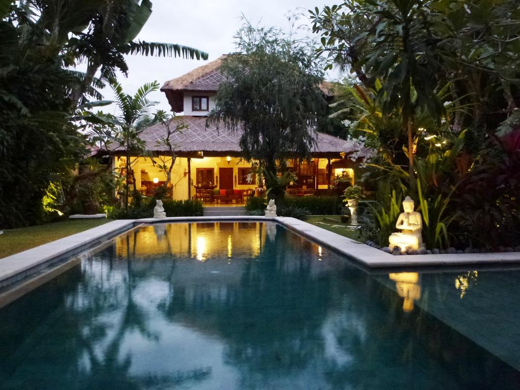 Villa Poppy Seminyak  Bagian luar foto